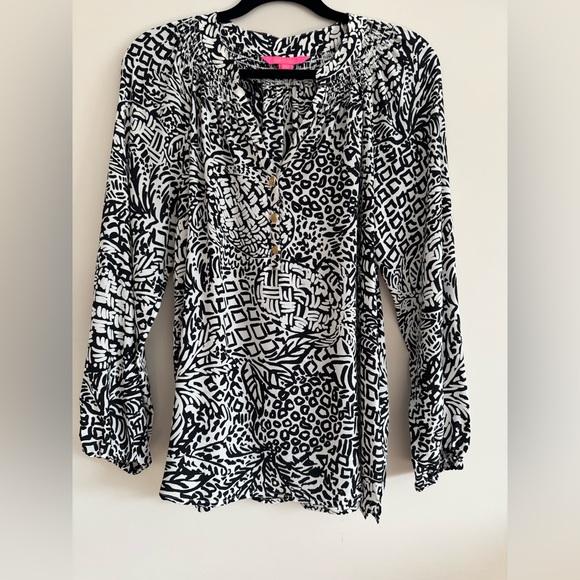 Lilly Pulitzer Elsa Silk Top Onyx Home slice size M
White Black - Picture 6 of 13